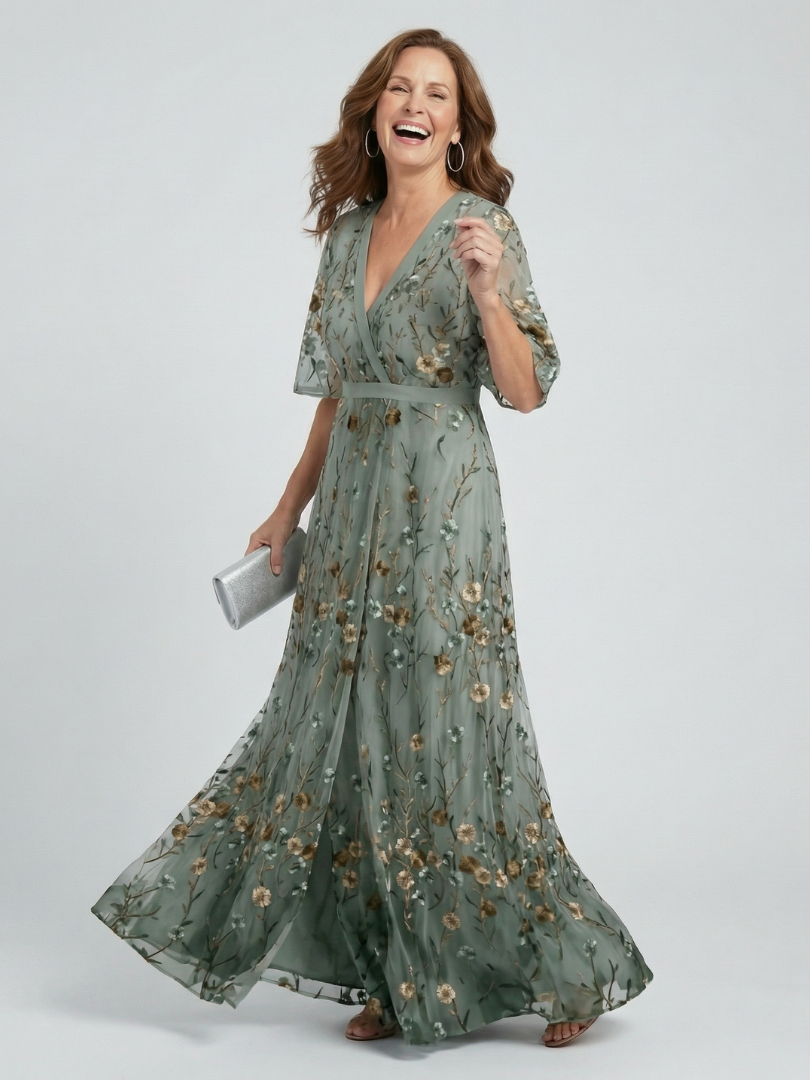 SELORA | HALTER BLOOM MAXI DRESS FOR WOMEN