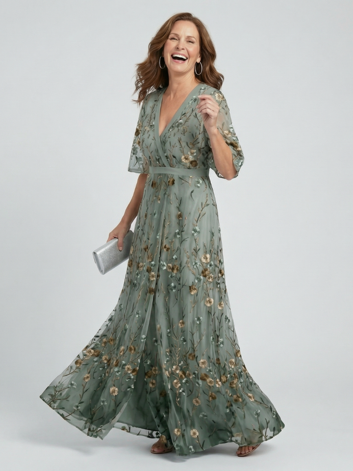 SELORA | HALTER BLOOM MAXI DRESS FOR WOMEN