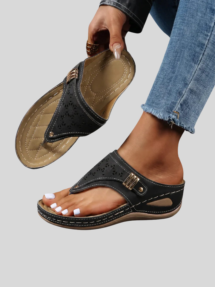 VERONA | STRAPPY SANDALS FOR WOMEN