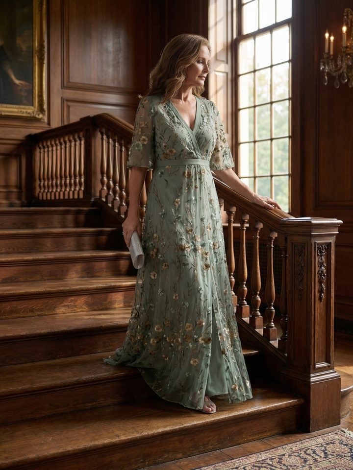 SELORA | HALTER BLOOM MAXI DRESS FOR WOMEN