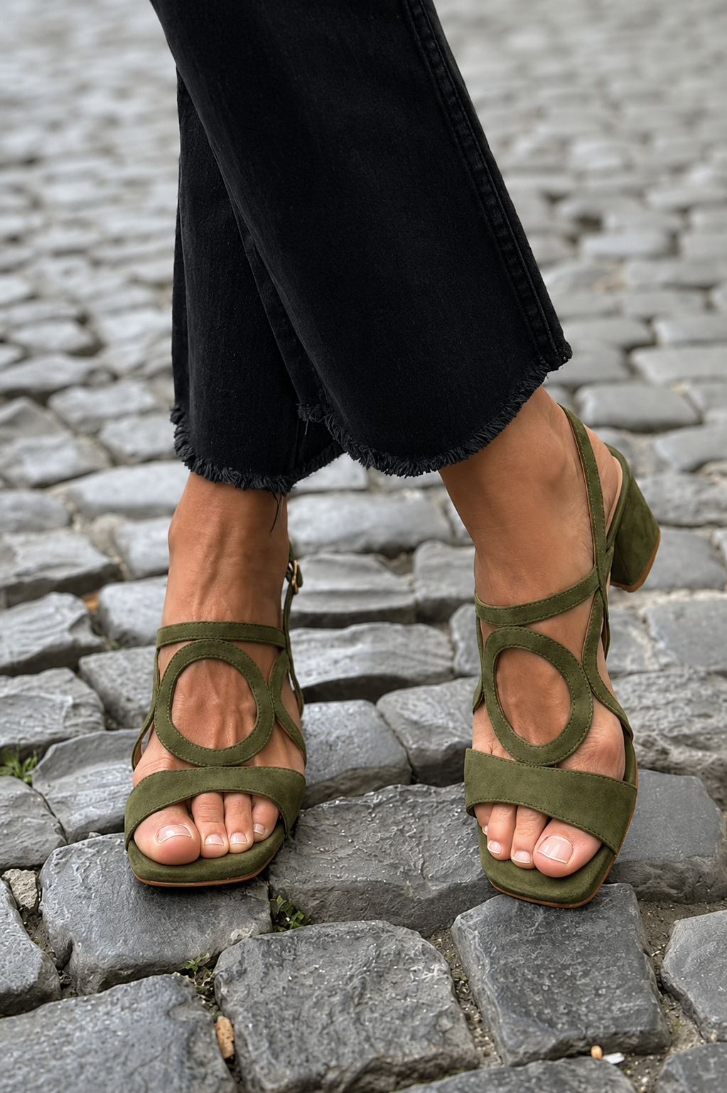 LYKA | VIBRANT SUMMER SANDALS FOR WOMEN
