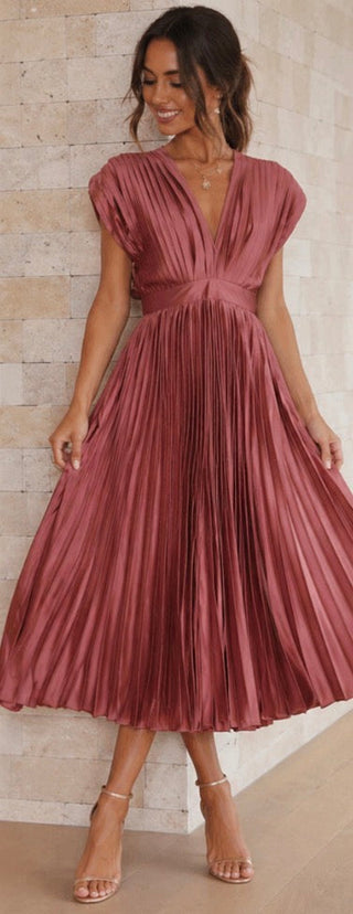 EDITH | TIMELESS PLEATED MIDI DRESS FOR WOMEN