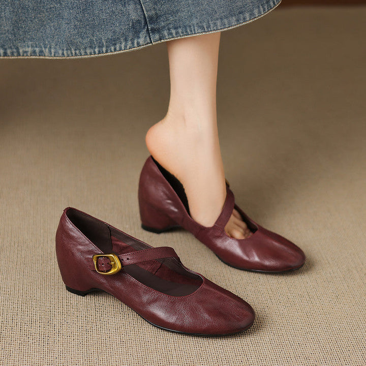 QUIRA | ROUND-TOE MARY JANE FLAT FOR WOMEN