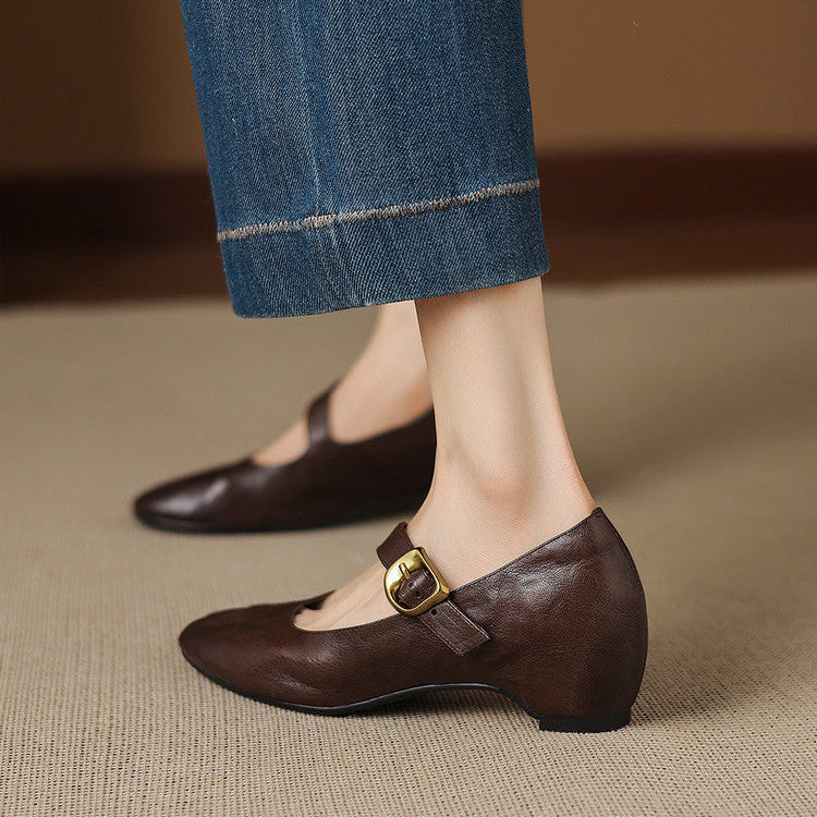 QUIRA | ROUND-TOE MARY JANE FLAT FOR WOMEN