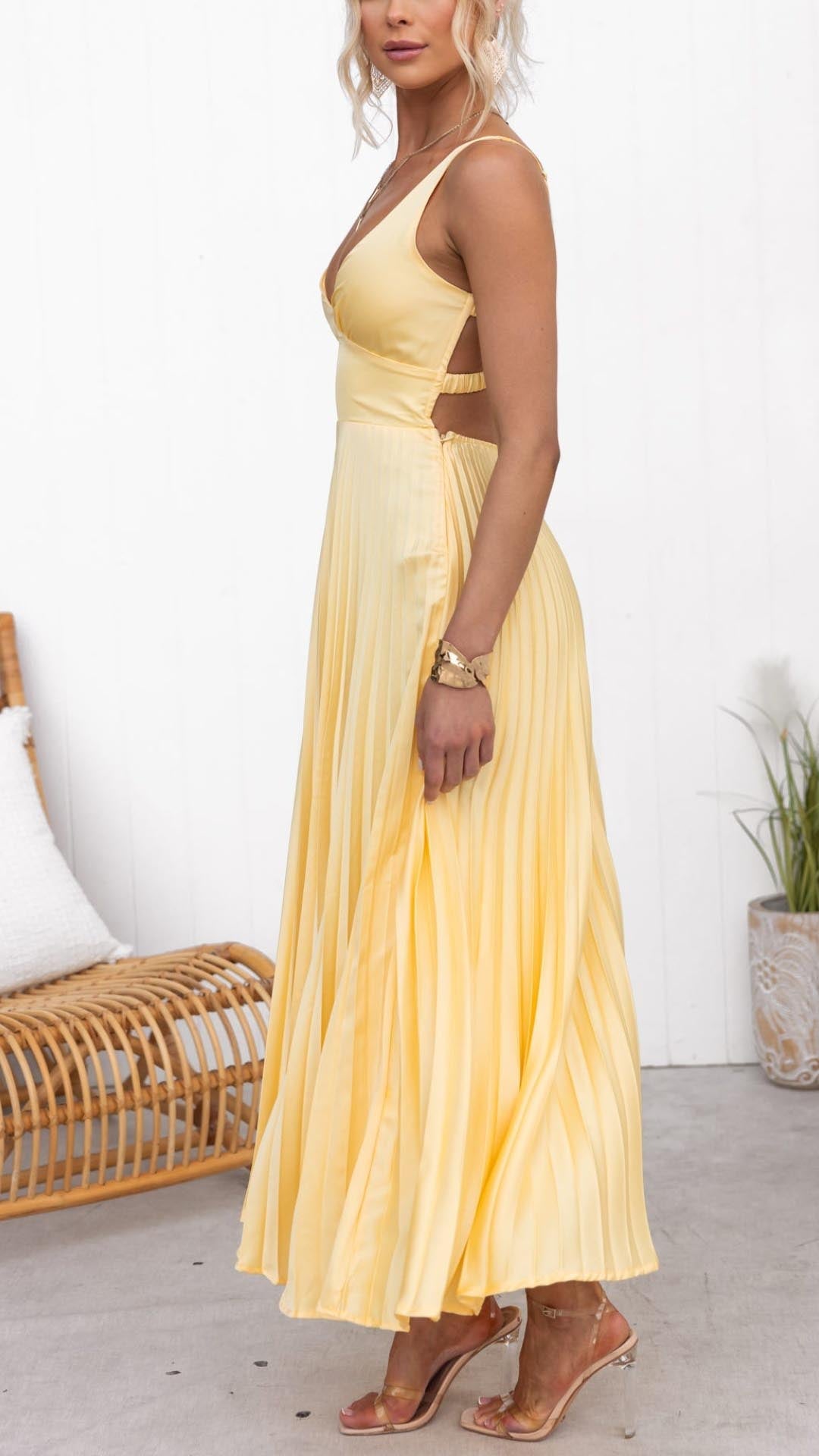 DELPHINE | PLEATED V-NECK MAXI DRESS FOR WOMEN