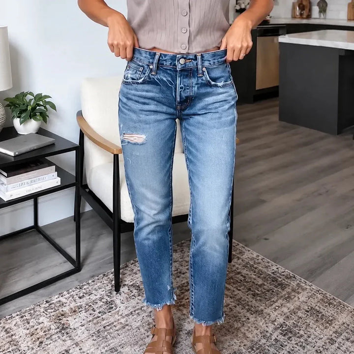 DENARA | SOFT STRETCH CROPPED JEANS FOR WOMEN