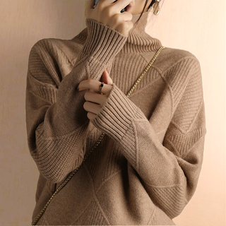 AMELIE | CHUNKY KNIT TURTLENECK SWEATER FOR WOMEN