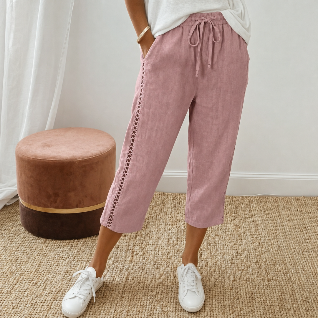 LUNAVA | LACE-SIDE CAPRI PANTS FOR WOMEN